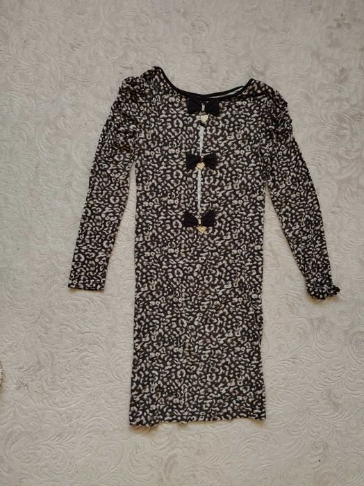 Рокли, Поли, сукмани