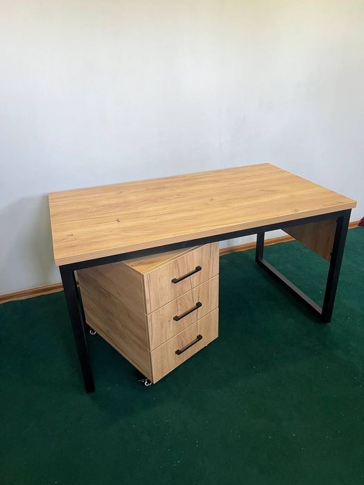 Uyingiz va ofisingiz uchun loft stildagi mebellar