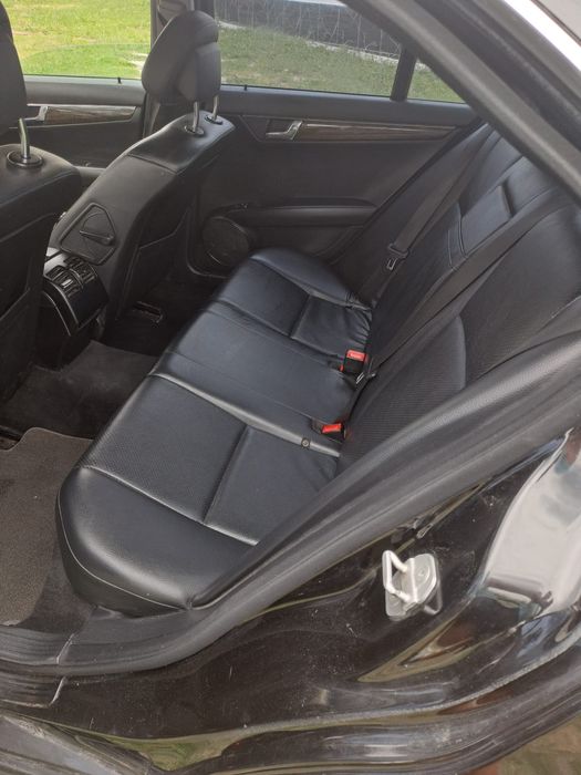 Vand Mercedes C Class 2009 2.2 Diesel Volan dreapta