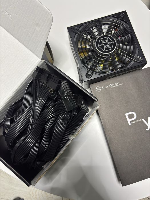 Sursa Silverstone SFX-L 800w plus titanium