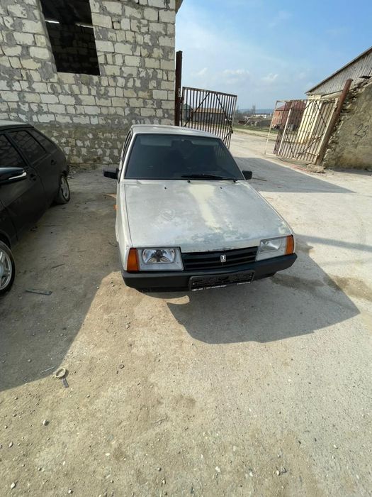 Здравствуйте продаю машину