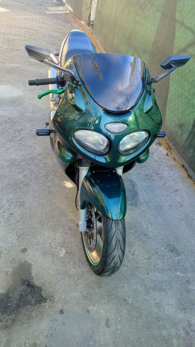 Triumph sprint st 955i 2002 preț fixxx