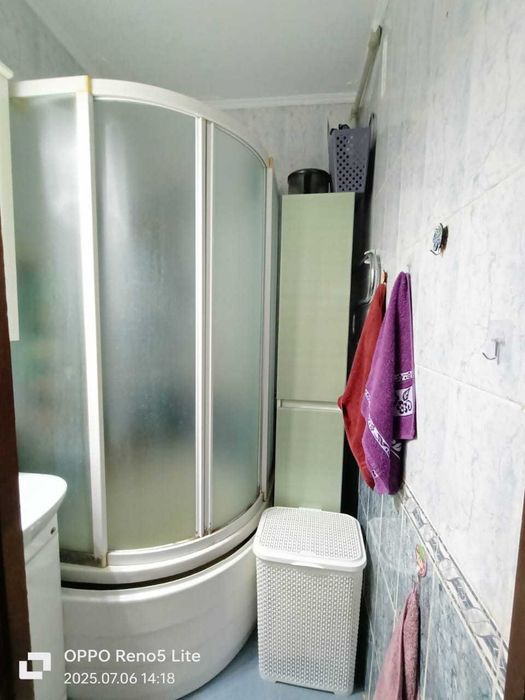 Продам 2х кв. 5 мкр. 3/5 эт. 1966г. Маресьева