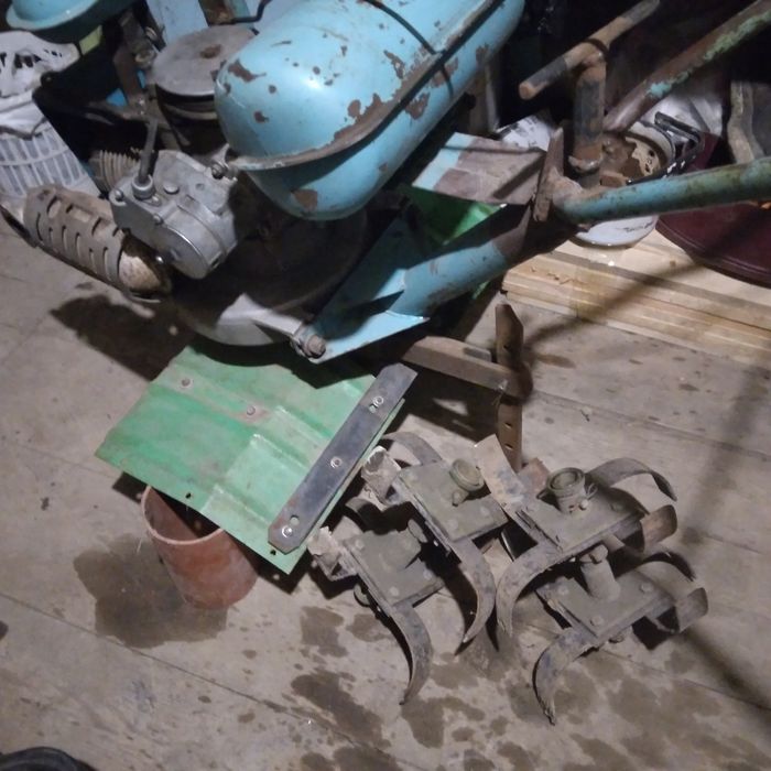 Продам культиватор..