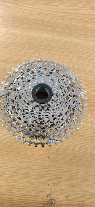 НОВА Венец касета Sram XPLR XG-1231 12ск 11/44T