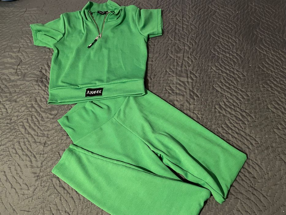 Дрехи за момиче 10-14г