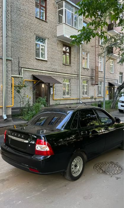 Приора сатылады срочно