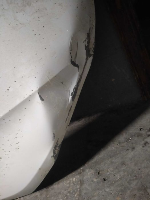 Продам капот и бампер на гранту FL