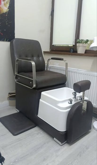 Продам педикюрное кресло
