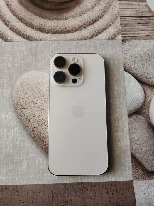 iPhone 16 Pro 128GB Desert Titanium