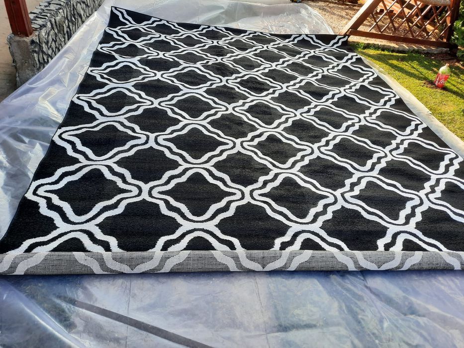 Covor nou de vanzare