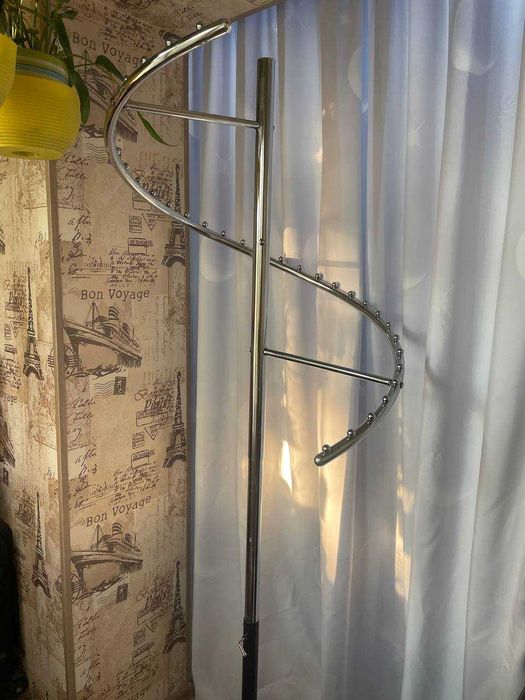 вешалка для одежды