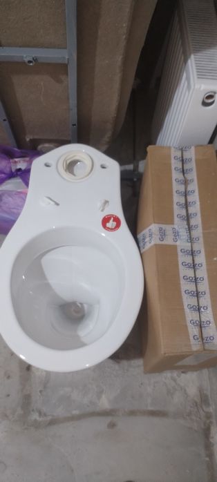 Vanna yangi ishlatikmagan Unitaz yangi  Radiator