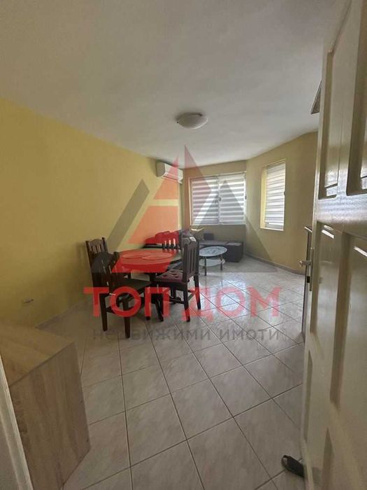 Дава се под наем Тристаен апартамент в Варна, Червен площад - 150 кв.м за 612 € - Снимка #2