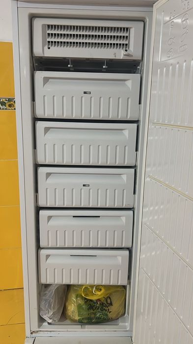 Морозильник в идеальном состоянии