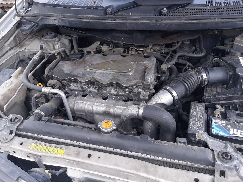 Nissan Almera Tino 2.2 diesel На части