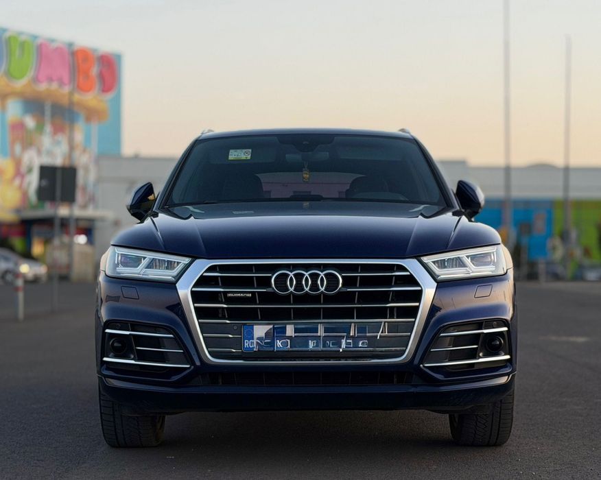 Audi Q5 S-Line 2.0 TDI 190 CP / Quattro / Matrix / Cockpit / Distronic