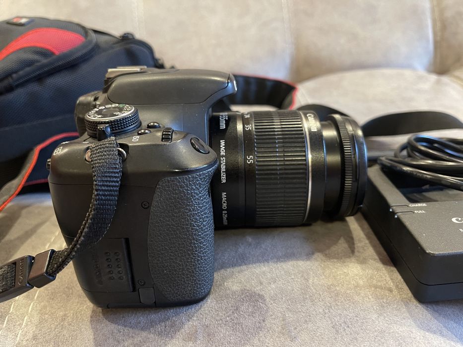 Продам canon 600d