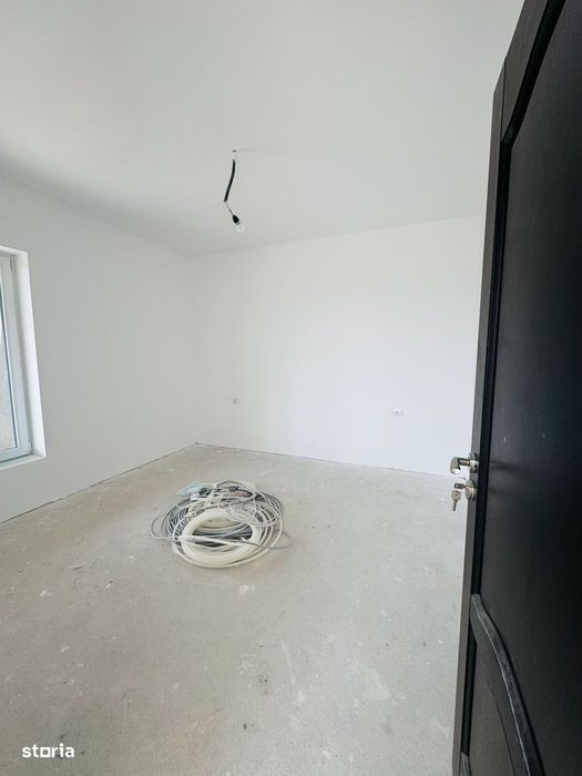 Casa noua de vanzare la gri in Santandrei