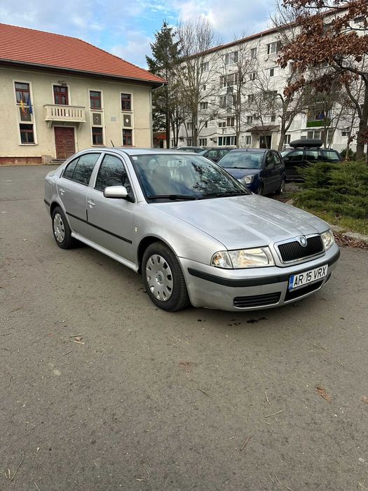 Vand Skoda Octavia 1.4 b euro 4 an 2004