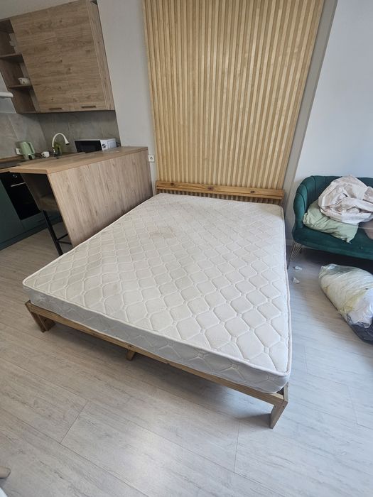 Отдам даром матрас 160/200