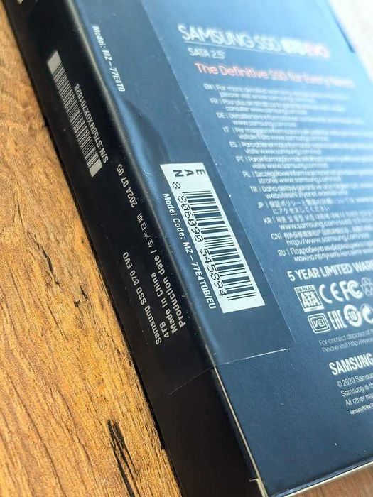 SSD Samsung 870 EVO 4TB SATA3 (ново)