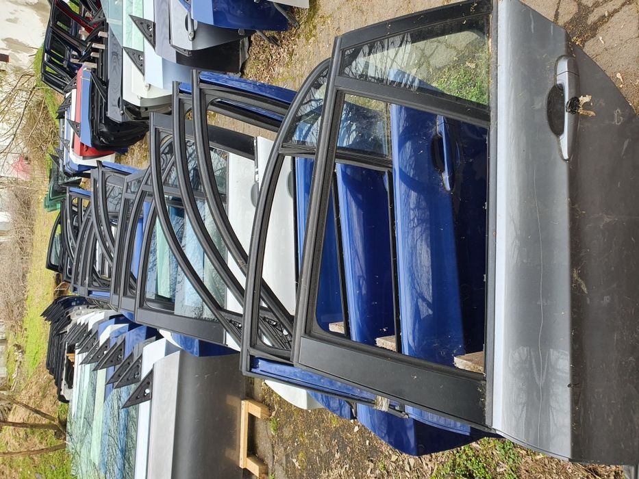 Usa uși portiera stânga dreapta fata spate bmw e90 e91 e87 e92 e93 e82