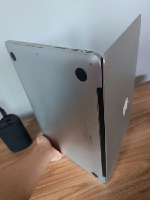 MacBook Pro 13  Retina   Dual Boot macOS Big Sur + Windows 10,