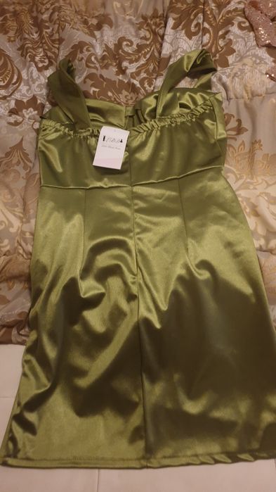 Нова българска парти тежък сатен рокля.