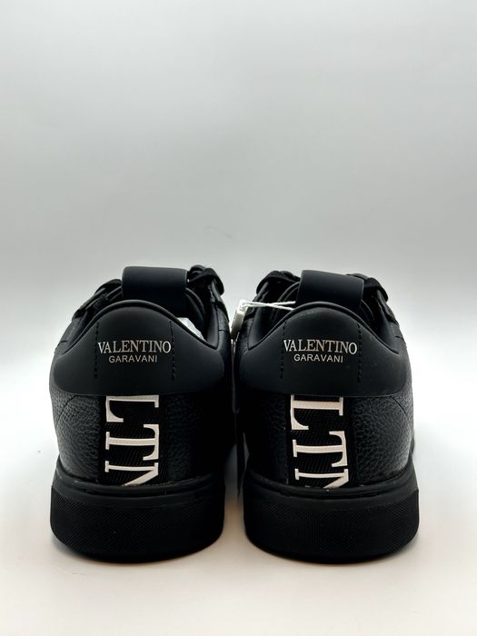 Valentino Low-Top VL7N Black Sneakers