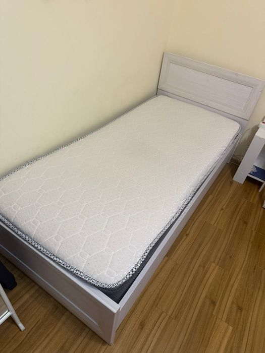 Кровать односпальная