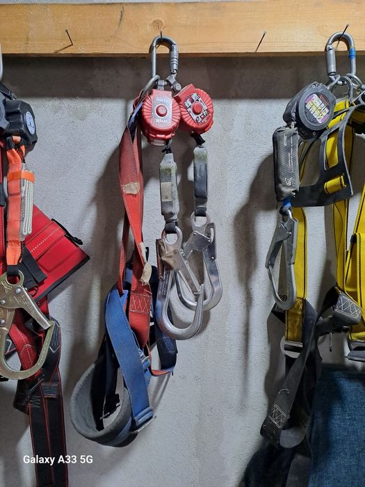 Продам Страховочный Пояс