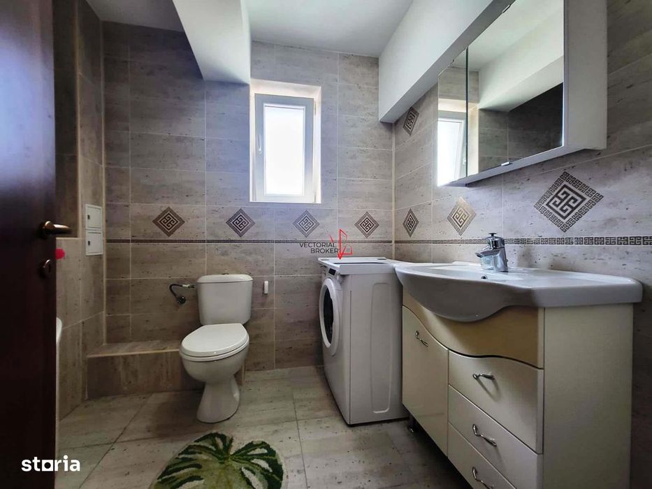 Inchiriere 3 Camere Etaj 24 Cu Parcare