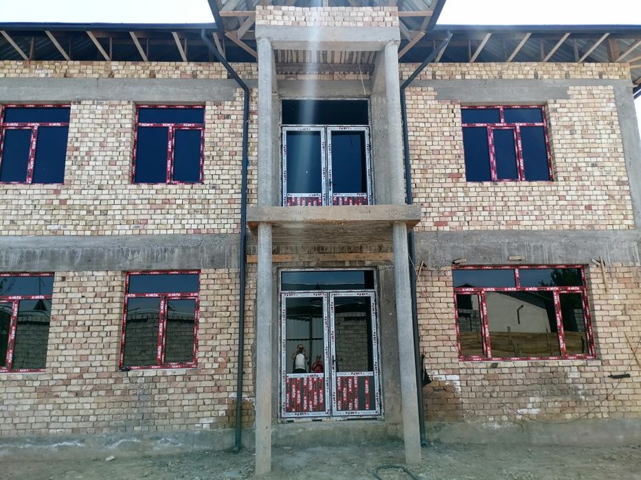 Uy Qibray sentr vodakanal kochada.