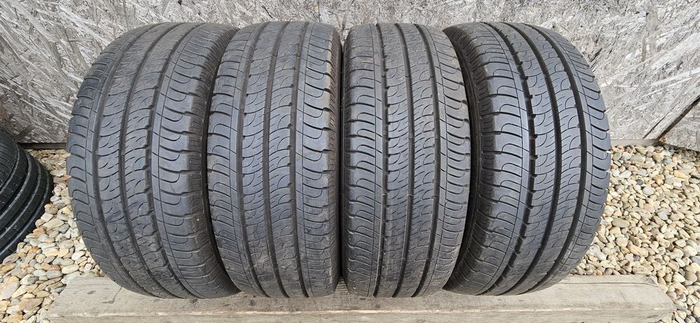 Anvelope Goodyear EficientGrip Cargo 215 65 R15C 104 102T
