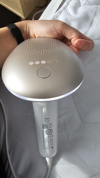 Epilator Philips Lumea IPL impecabil (epilare definitiva)