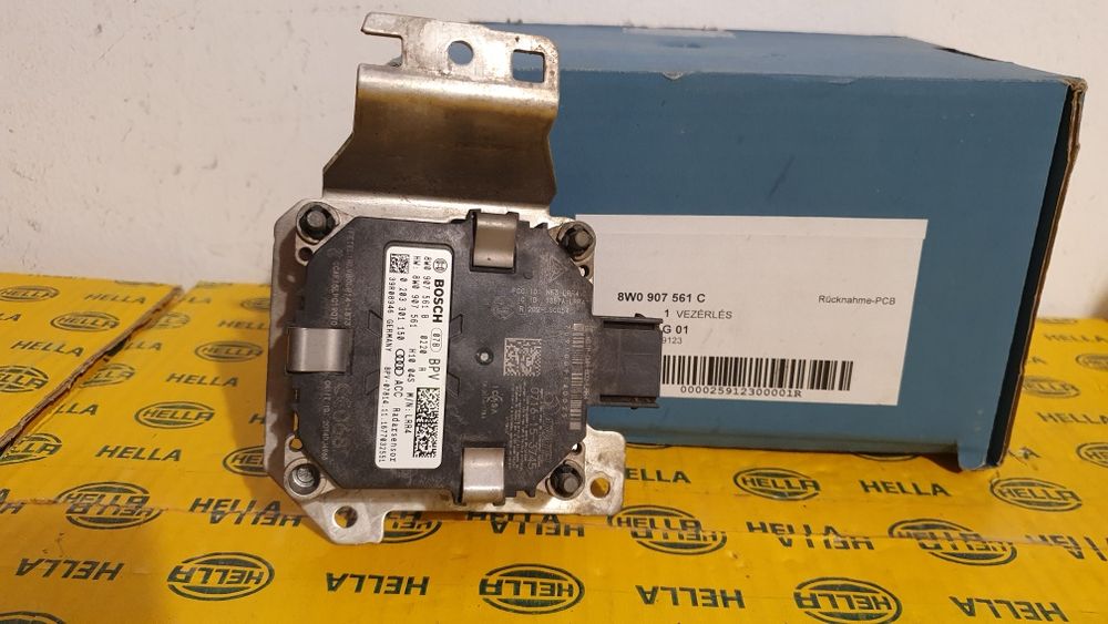 Senzor radar acc distronic bara Audi a4 b9 a5 a6 a7 a8 q5 q7 4m c8