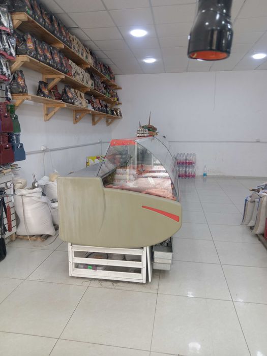 Xolodilnik sotiladi.