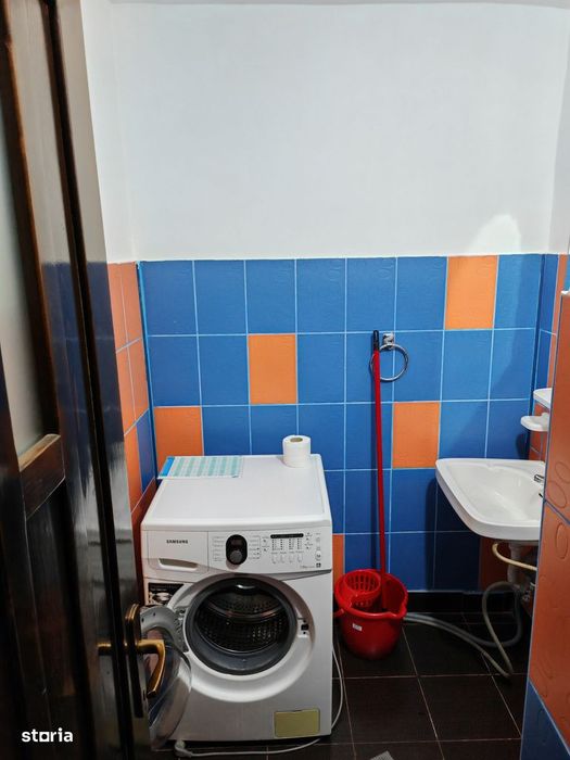 Apartament 3 camere de vanzare Rogerius