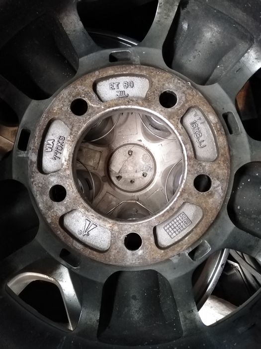 Диски на лэндкрузер100,на праду