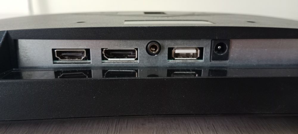 MONITORLAR sotiladi.
