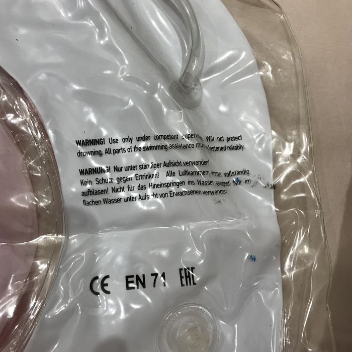 Плавательный круг для детей.