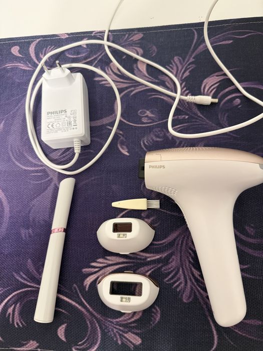 Epilator IPL PHILIPS Lumea BRI921/00