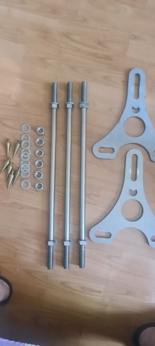 Stand boxe inox pini alamă