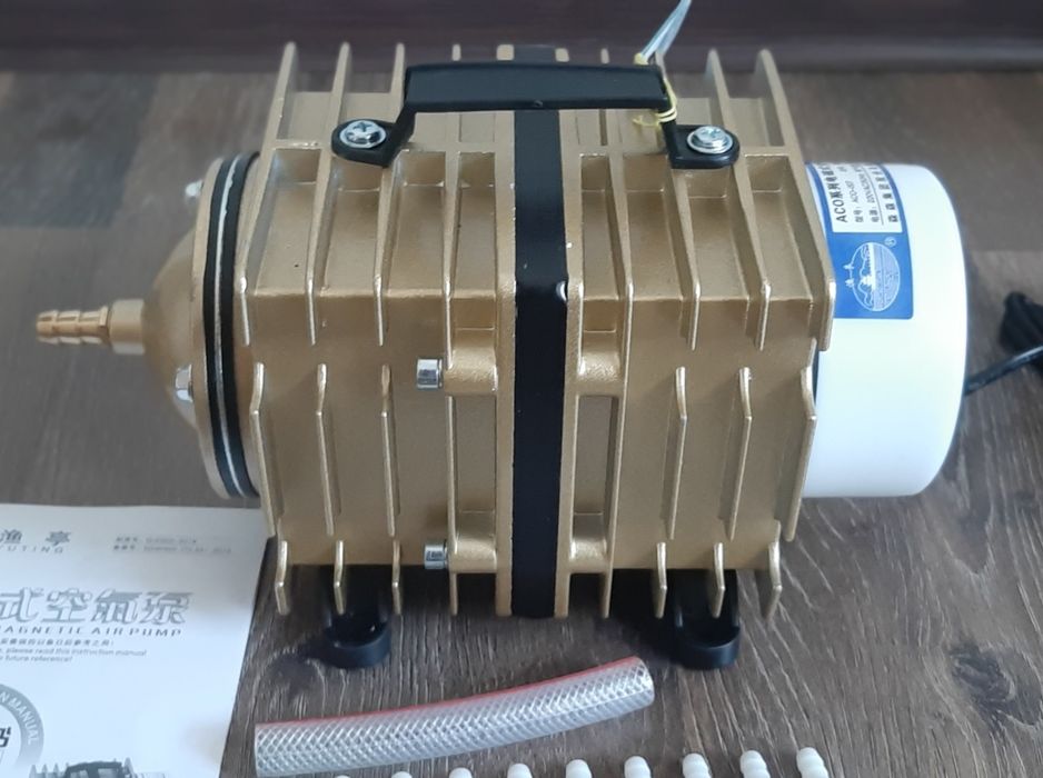 Компрессор SUNSUN ACO 007