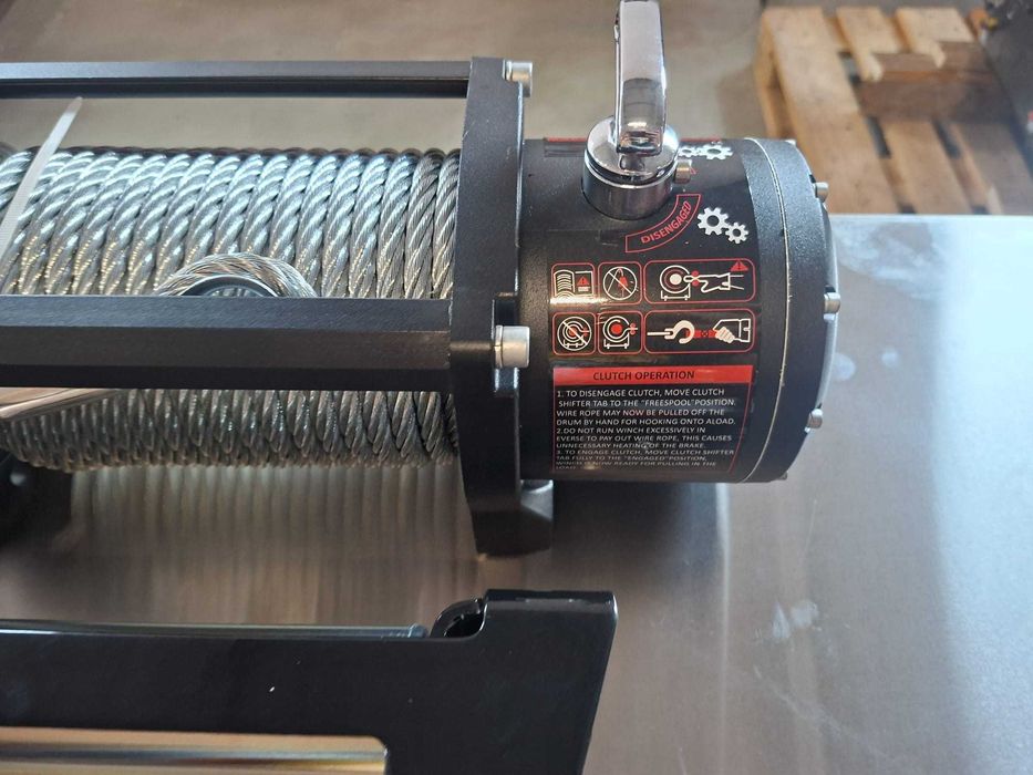 Troliu auto 13500 LBS, motor 100% cupru, releu 500A, husa bonus , factura , garantie , transport Gratuit