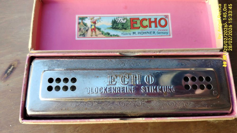 Vând muzicuță de colecție Hohner Echo Harp, produsă în Germania.