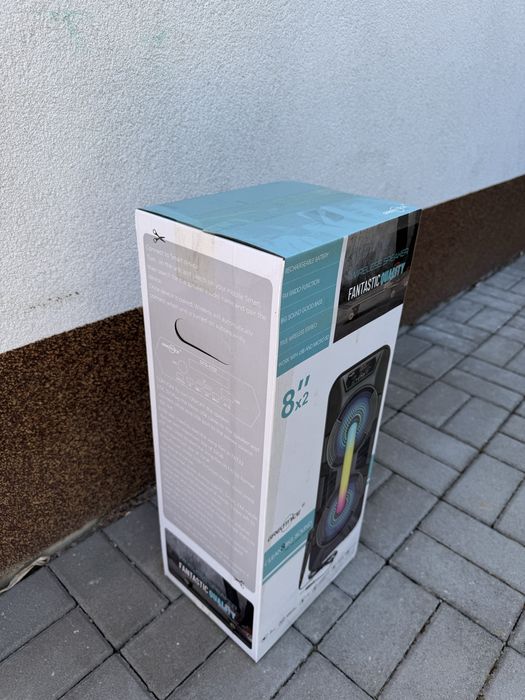 Boxa cu microfon