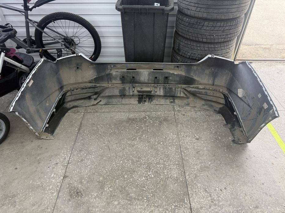 Задний бампнр hyndai elantra