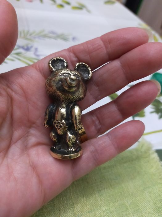 Продам Олимпийского Мишку СССР.
